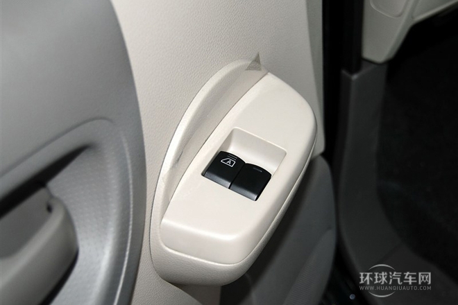 2014款 1.6L 手動(dòng)豪華型 國(guó)V