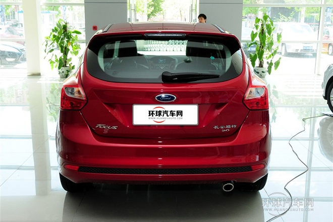 2012款 兩廂 2.0L AT豪華運(yùn)動(dòng)型