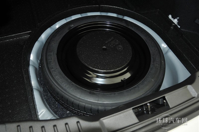 2012款 三廂 1.6L MT風(fēng)尚型