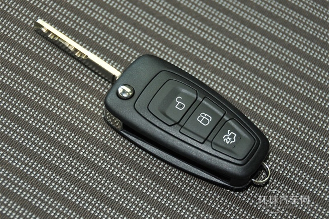 2012款 三廂 1.6L MT風(fēng)尚型