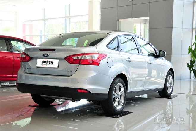2012款 三廂 1.6L MT風(fēng)尚型