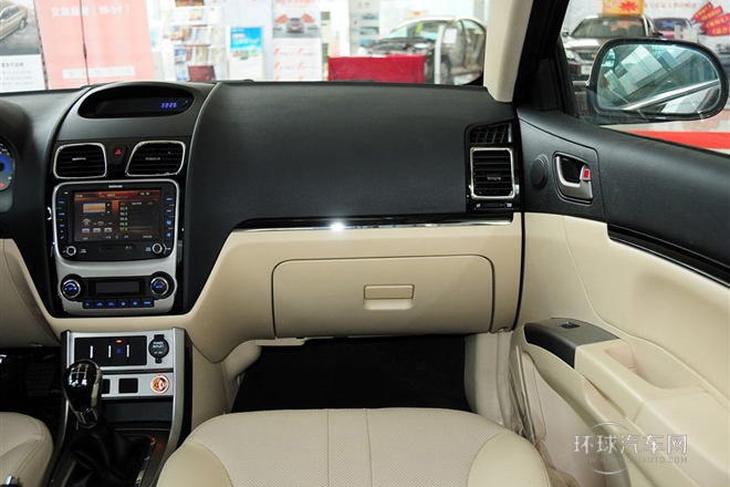 2013款 三廂 1.8L 手動旗艦型