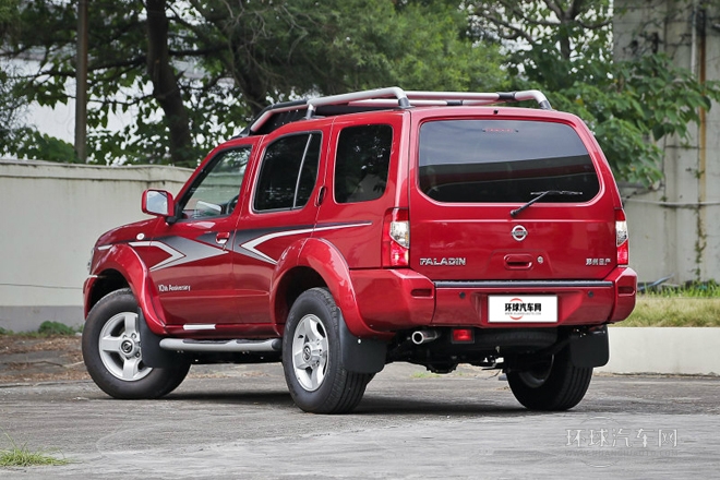 2013款 2.4L 兩驅(qū)標(biāo)準(zhǔn)紀念版 國IV