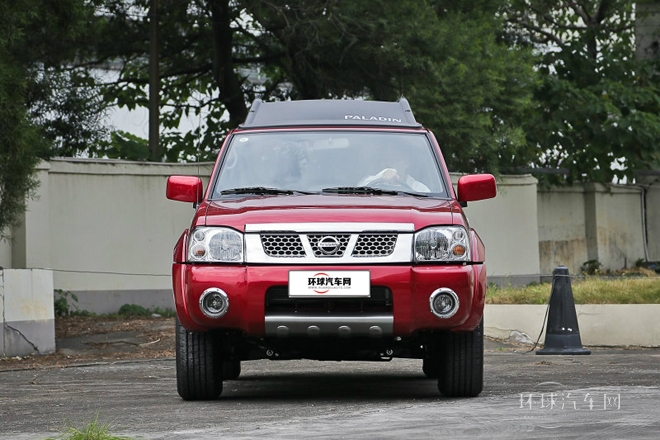 2013款 2.4L 兩驅(qū)標(biāo)準(zhǔn)紀(jì)念版 國(guó)IV
