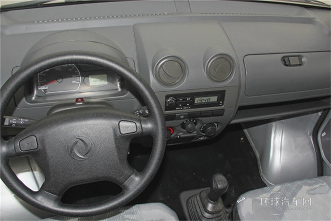 2011款 1.3L基本型有護(hù)欄