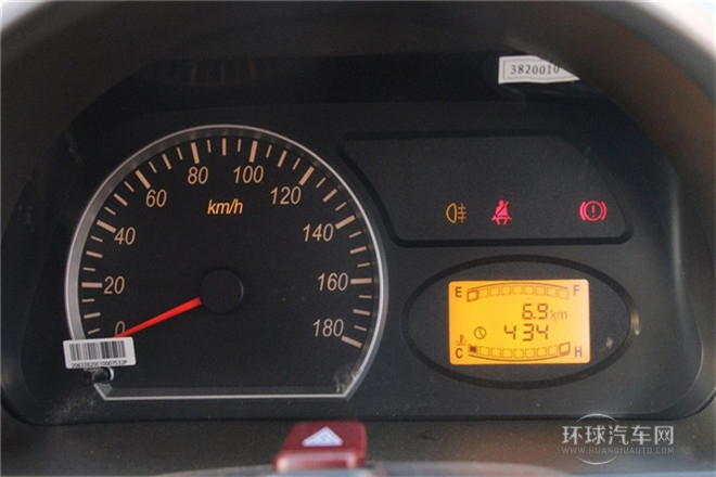 2011款 1.3L基本型無護(hù)欄