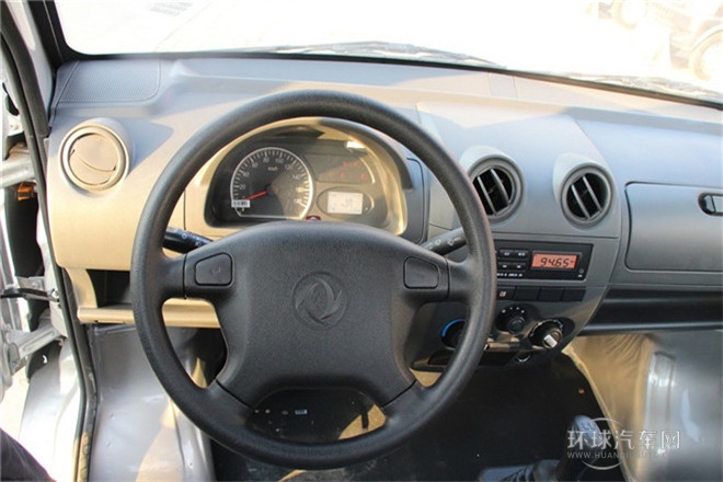 2011款 1.3L基本型無(wú)護(hù)欄
