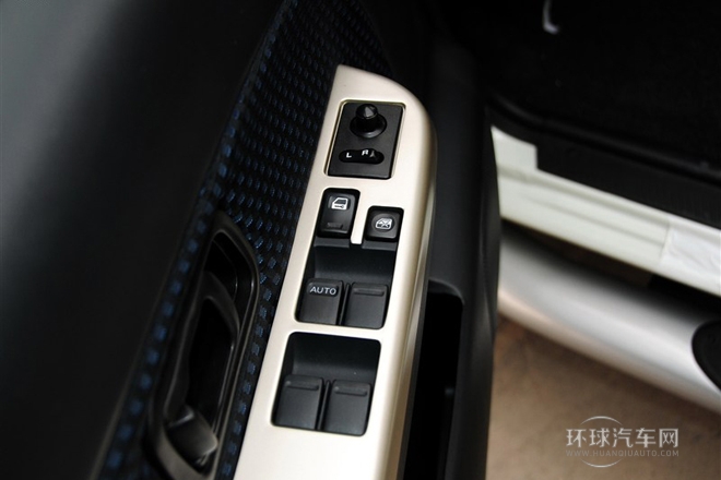 2013款 2.4L 四驅(qū)標準型 國IV