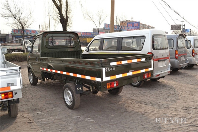 2011款 1.0L標(biāo)準(zhǔn)型無護(hù)欄
