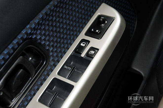 2013款 2.4L 四驅(qū)豪華型 國V