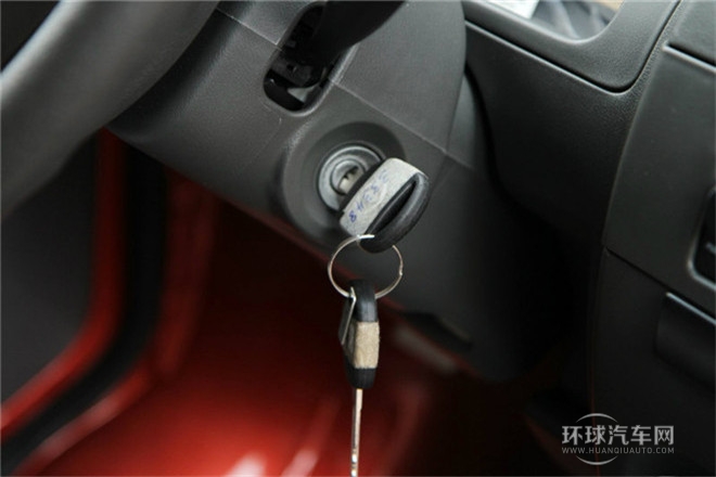 2011款 1.3L基本型有護(hù)欄