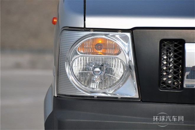 2011款 1.3L基本型無(wú)護(hù)欄