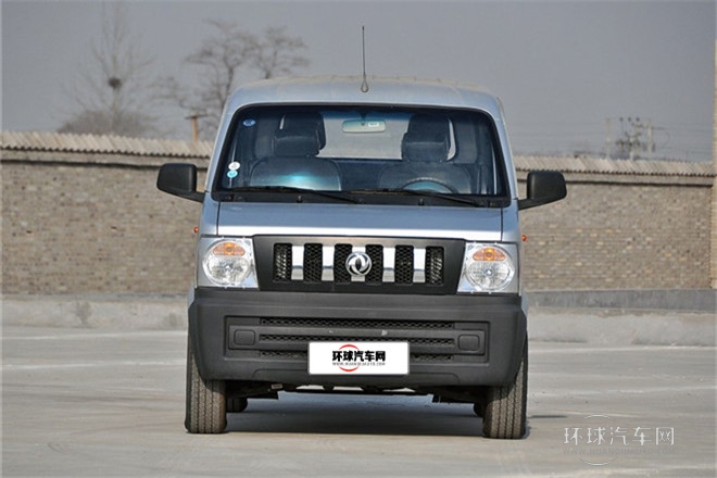 2011款 1.3L基本型無(wú)護(hù)欄