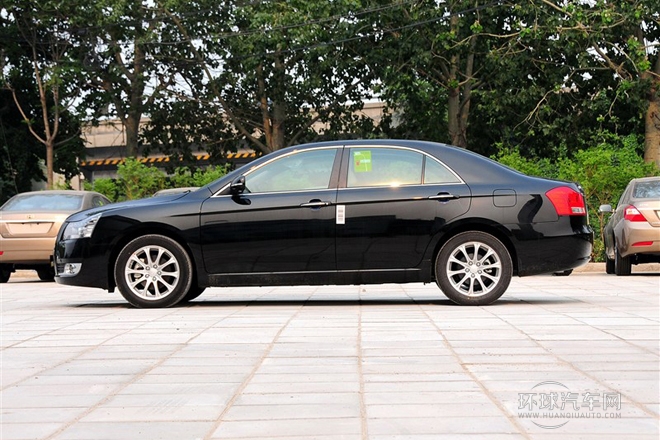 2013款 2.0L 自動(dòng)尊貴型