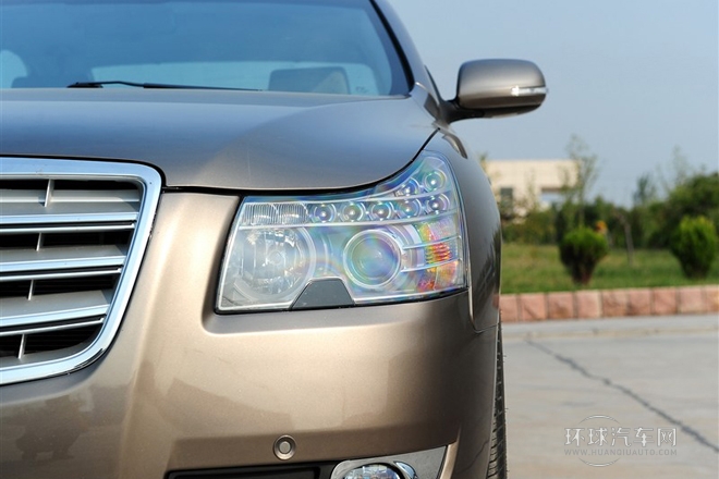 2013款 2.4L 自動(dòng)行政型