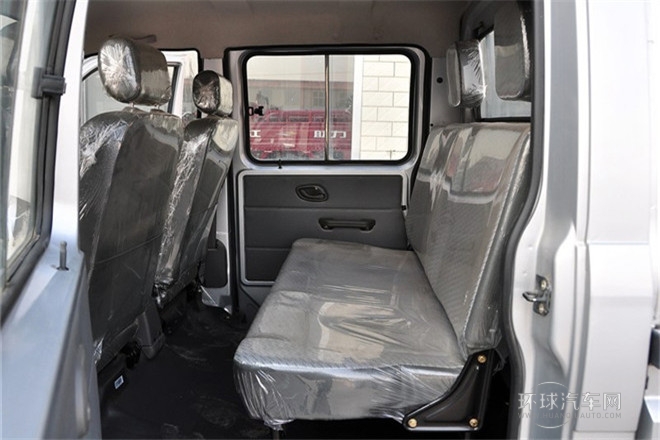 2011款 1.0L基本型無護(hù)欄