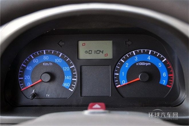 2011款 1.0L基本型無護(hù)欄