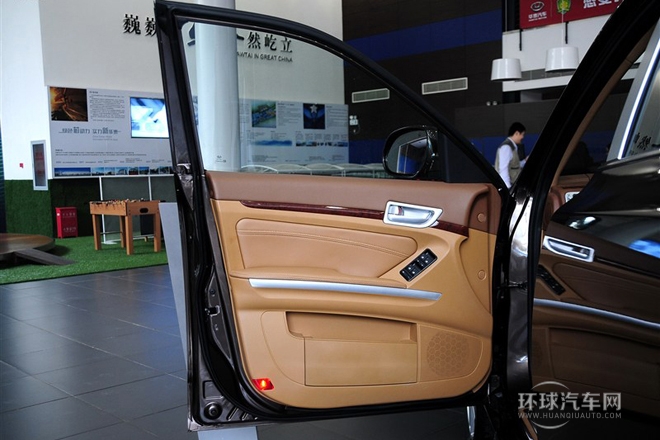 2013款 1.8T 自動兩驅(qū)智匯版