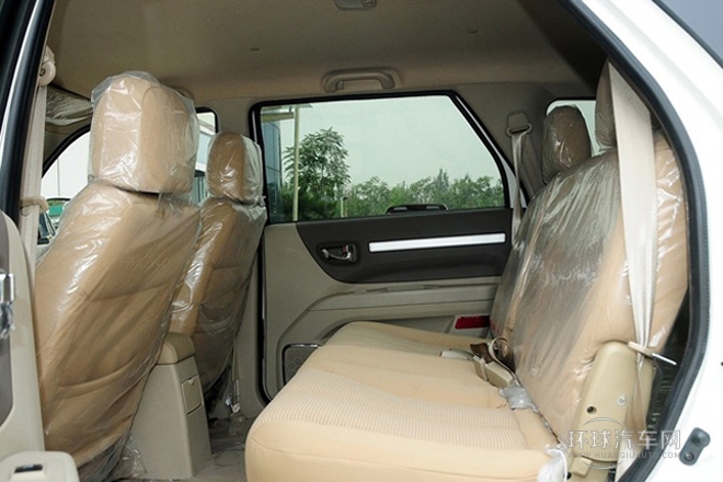 2012款 2.4L 手動(dòng)兩驅(qū)舒適型