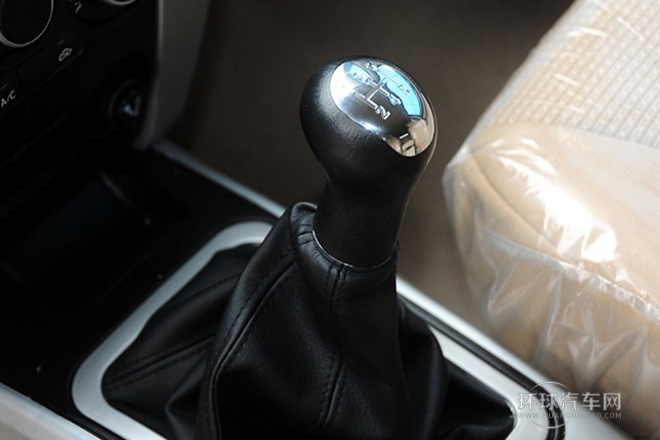 2012款 2.4L 手動兩驅(qū)舒適型