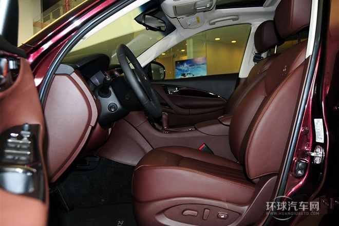 2013款 2.5L 兩驅(qū)尊雅版