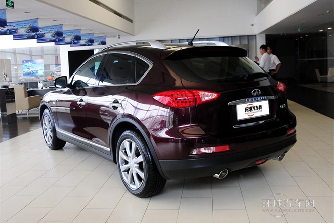 2013款 2.5L 兩驅(qū)尊雅版