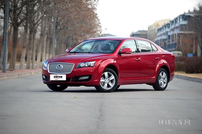 2013款 2.0L 手動(dòng)舒適型