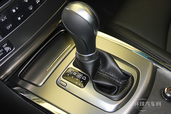 2013款 G25 Sedan 豪華運(yùn)動(dòng)版