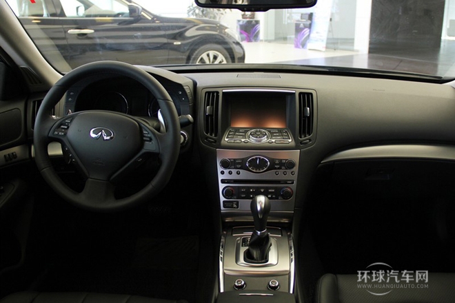 2013款 G25 Sedan 豪華運(yùn)動(dòng)版