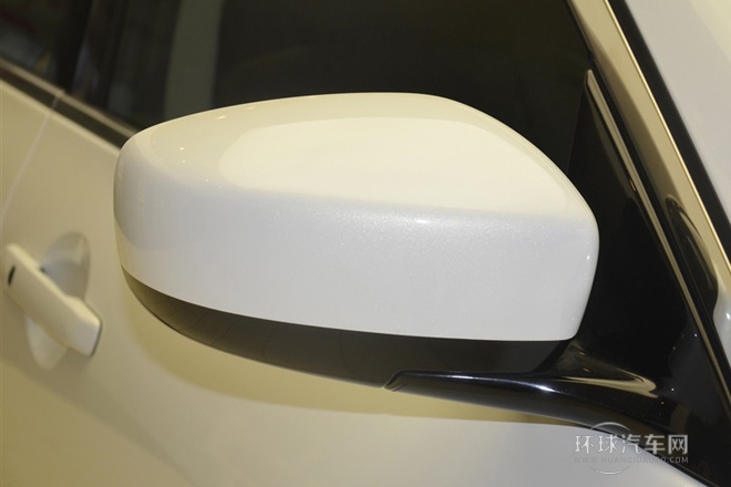 2013款 G25 Sedan 豪華運(yùn)動(dòng)版