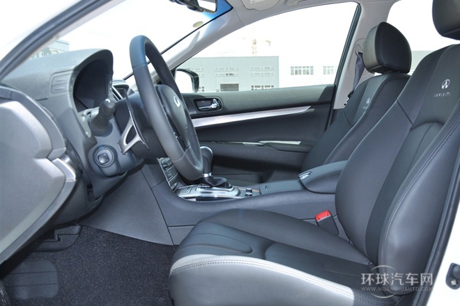 2013款 G25 Sedan 運(yùn)動(dòng)版