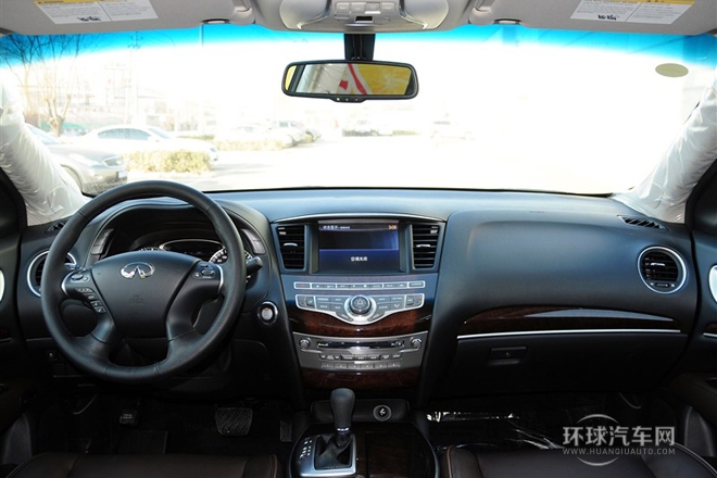 2013款 JX35 兩驅(qū)卓越版