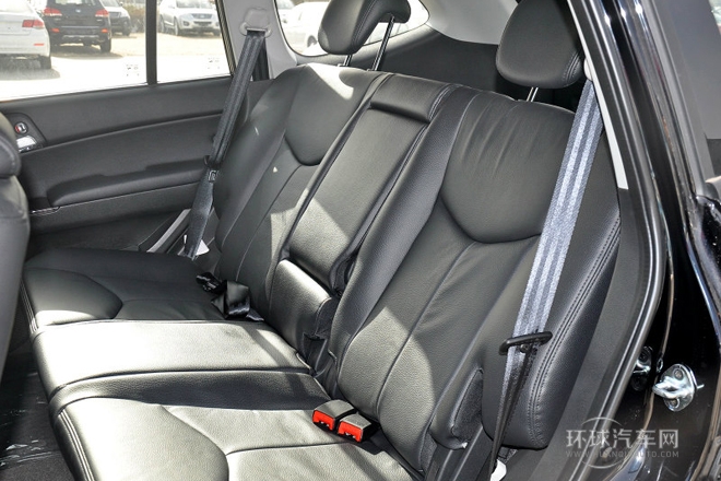 2013款 1.8T 4WD 自動(dòng)行政版