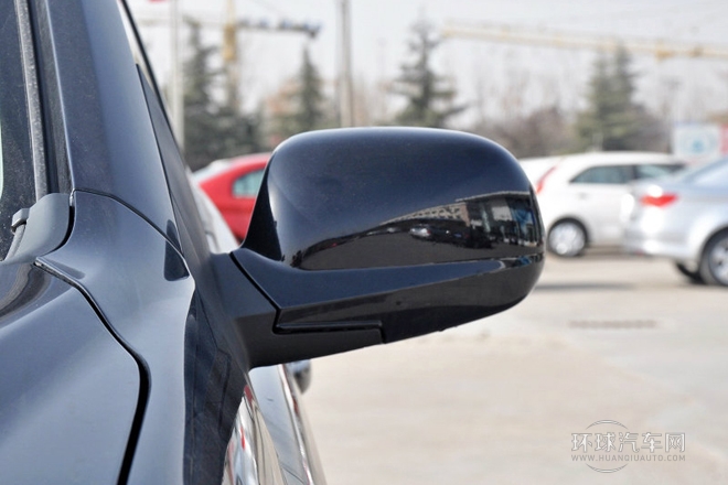 2013款 1.8T 4WD 自動(dòng)行政版