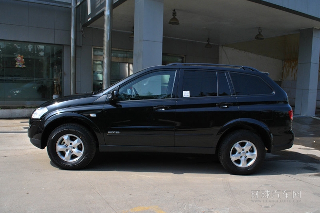 2011款 2.0T 兩驅(qū)精英導(dǎo)航版