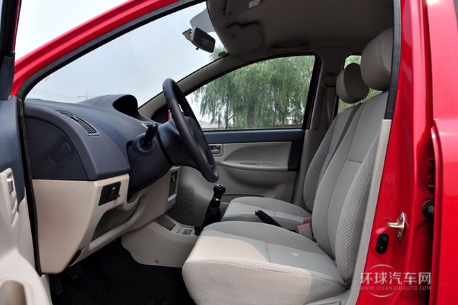 2009款 兩廂 1.5L 手動(dòng)精英型