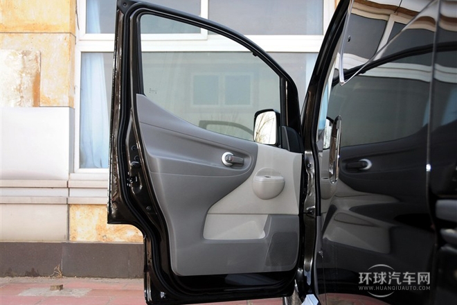 2014款 1.6L 手動(dòng)尊貴型 國(guó)V