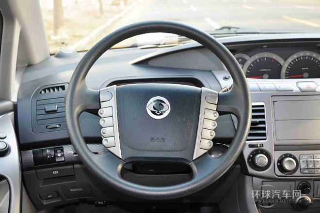 2014款 2.0T 柴油兩驅(qū)精英導(dǎo)航版