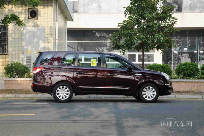 2014款 2.0T 柴油兩驅(qū)精英導(dǎo)航版