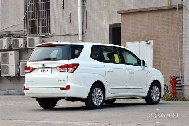 2014款 2.0T 柴油兩驅(qū)豪華導(dǎo)航版