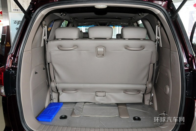 2014款 2.0T 柴油四驅(qū)豪華導航版