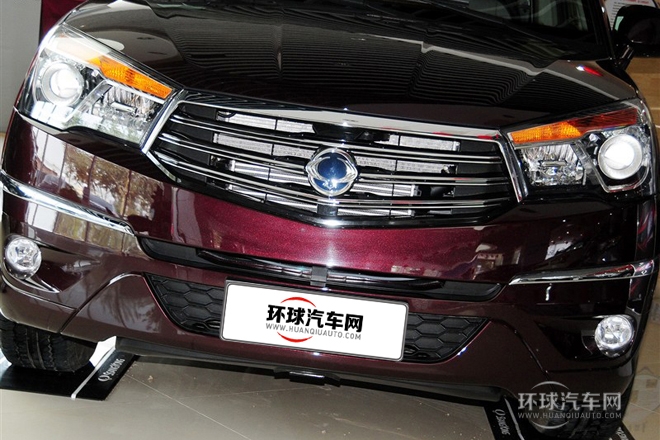 2014款 2.0T 柴油四驅(qū)豪華導(dǎo)航版