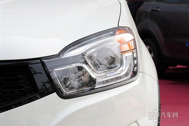 2014款 2.0L 汽油兩驅(qū)手動舒適導(dǎo)航版