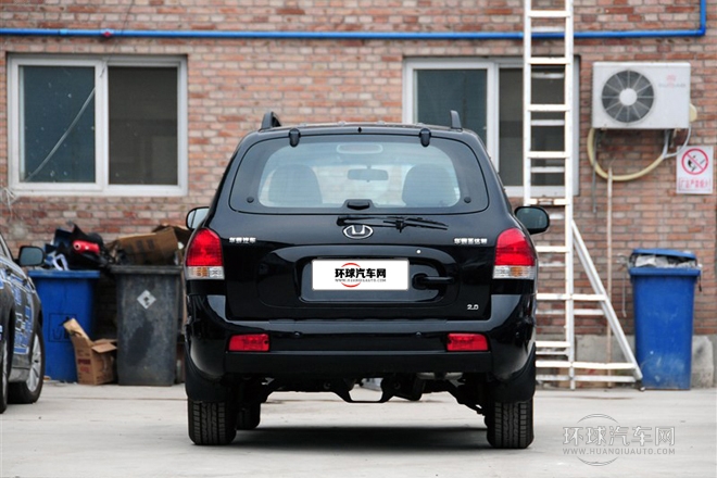 2012款 2.0L 手動兩驅(qū)天窗版