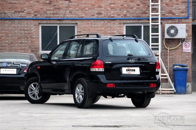 2012款 2.0L 手動兩驅(qū)天窗版