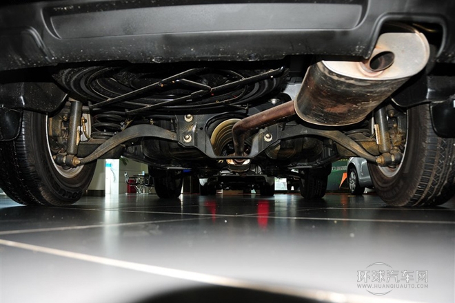 2013款 1.8T 自動兩驅(qū)天窗版