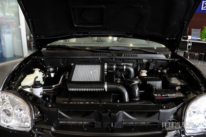 2013款 1.8T 自動(dòng)兩驅(qū)天窗版