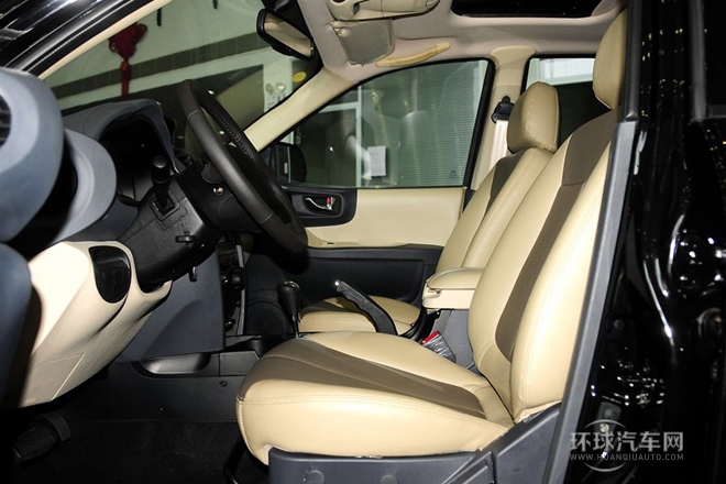 2013款 1.8T 自動(dòng)兩驅(qū)天窗版