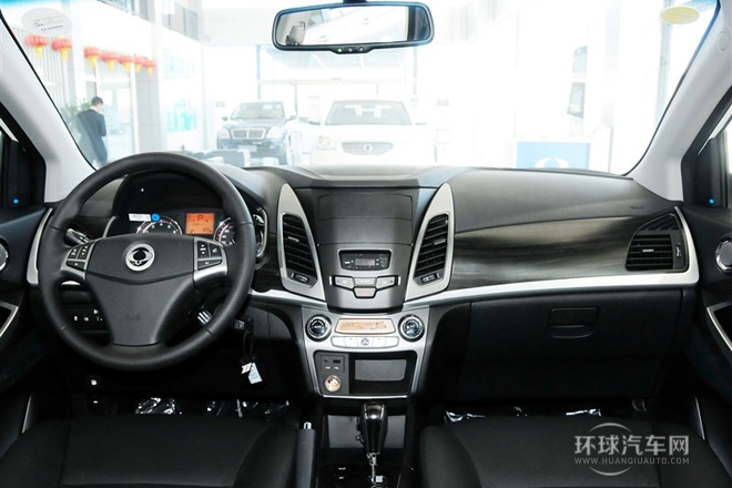 2014款 2.0L 汽油兩驅(qū)自動(dòng)豪華導(dǎo)航版