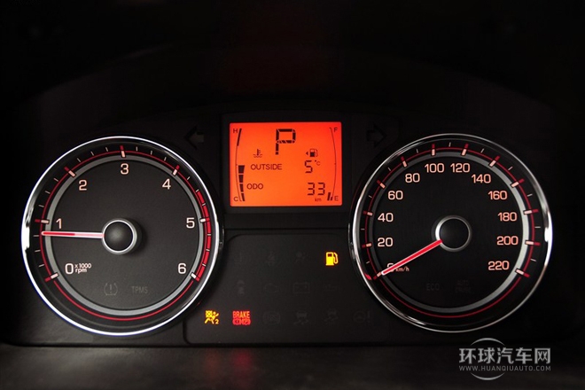 2011款 2.0T 柴油四驅(qū)自動(dòng)精英導(dǎo)航版